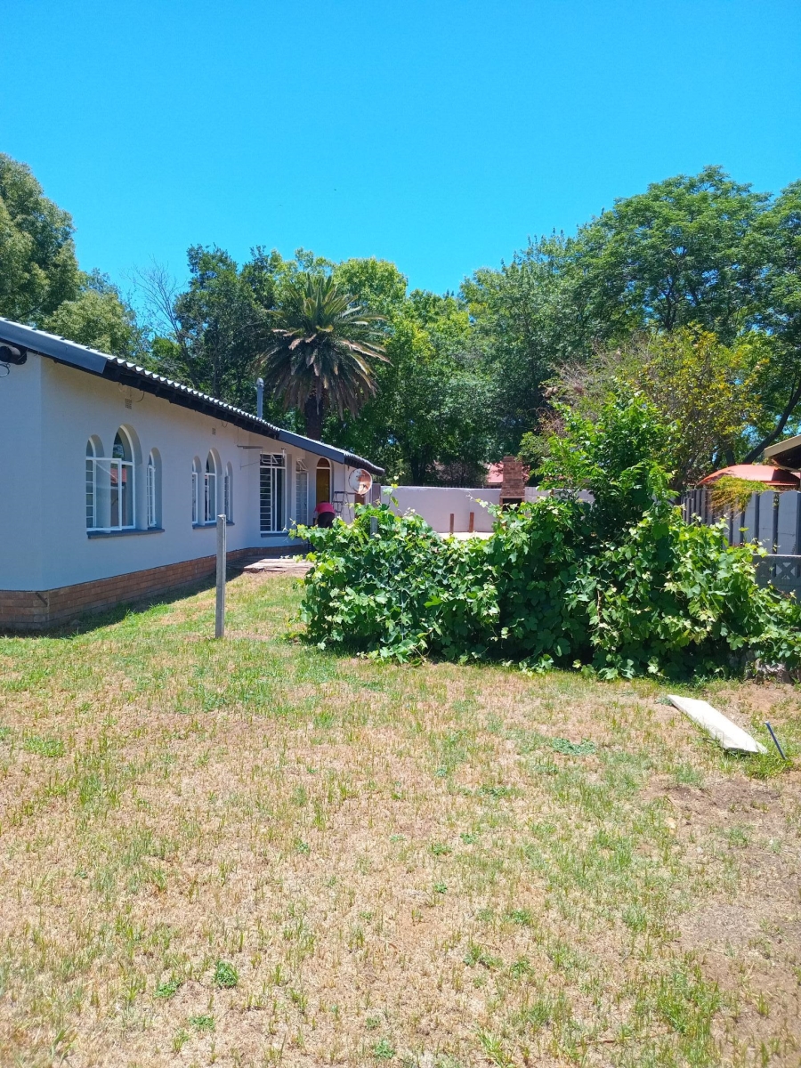 To Let 3 Bedroom Property for Rent in Vaalpark Free State